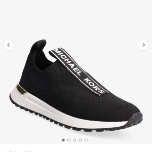 Michael kors  - Skor från Michael kors, skriv för bilder, fräscha och bekväma 