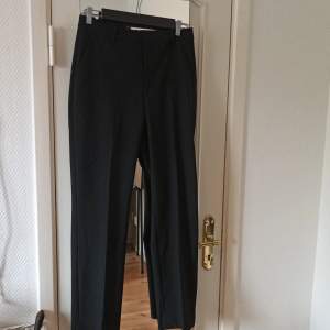 Lindex black trousers 