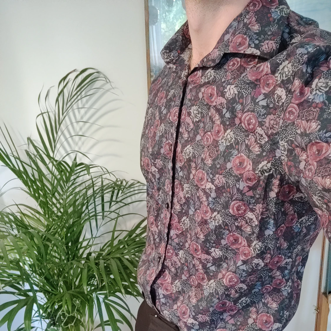 Blommig skjorta - 90