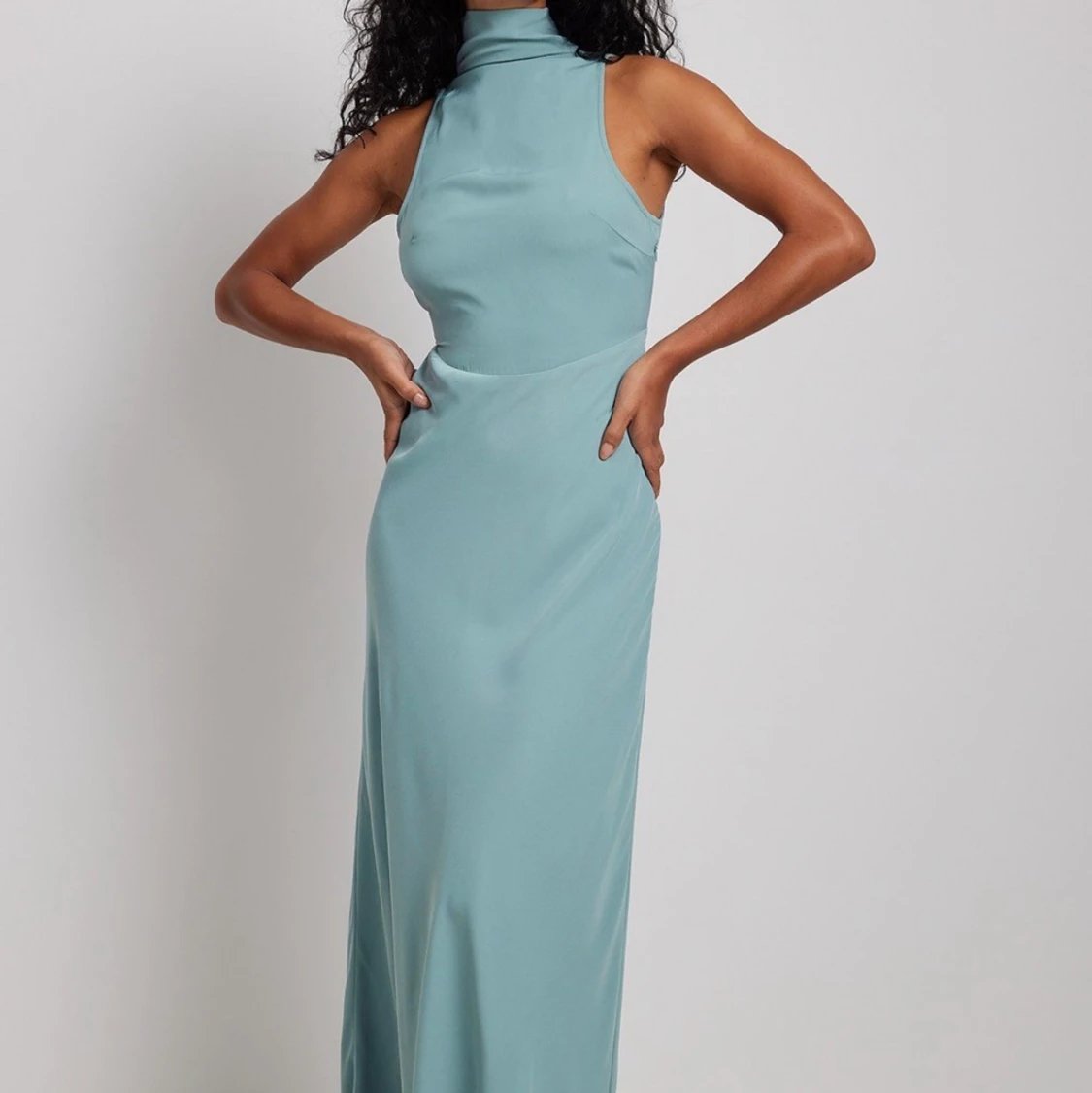 Blå långklänning  - 91