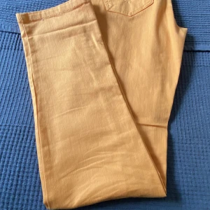 Orange byxor - J&H orange byxor Stl 38