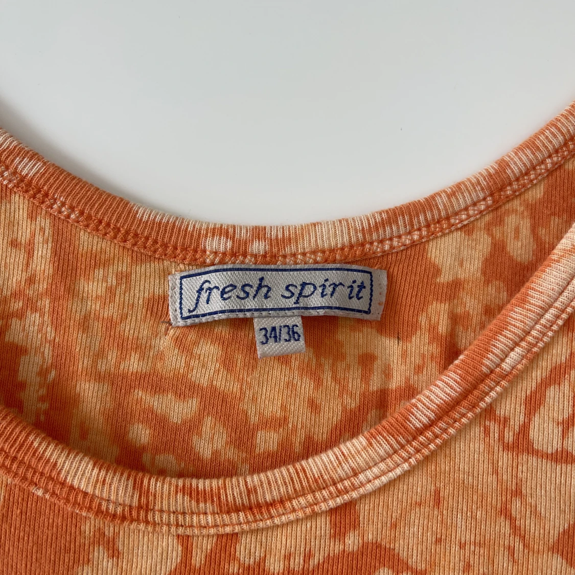 Orange mönstrad klänning  - 91