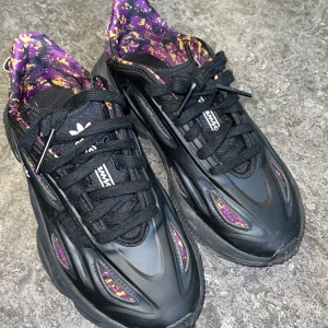 Adidas  - Som nya  Används inte 