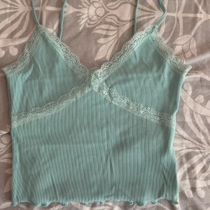 Topp - Jätte fin linne som är använt bara en gång.