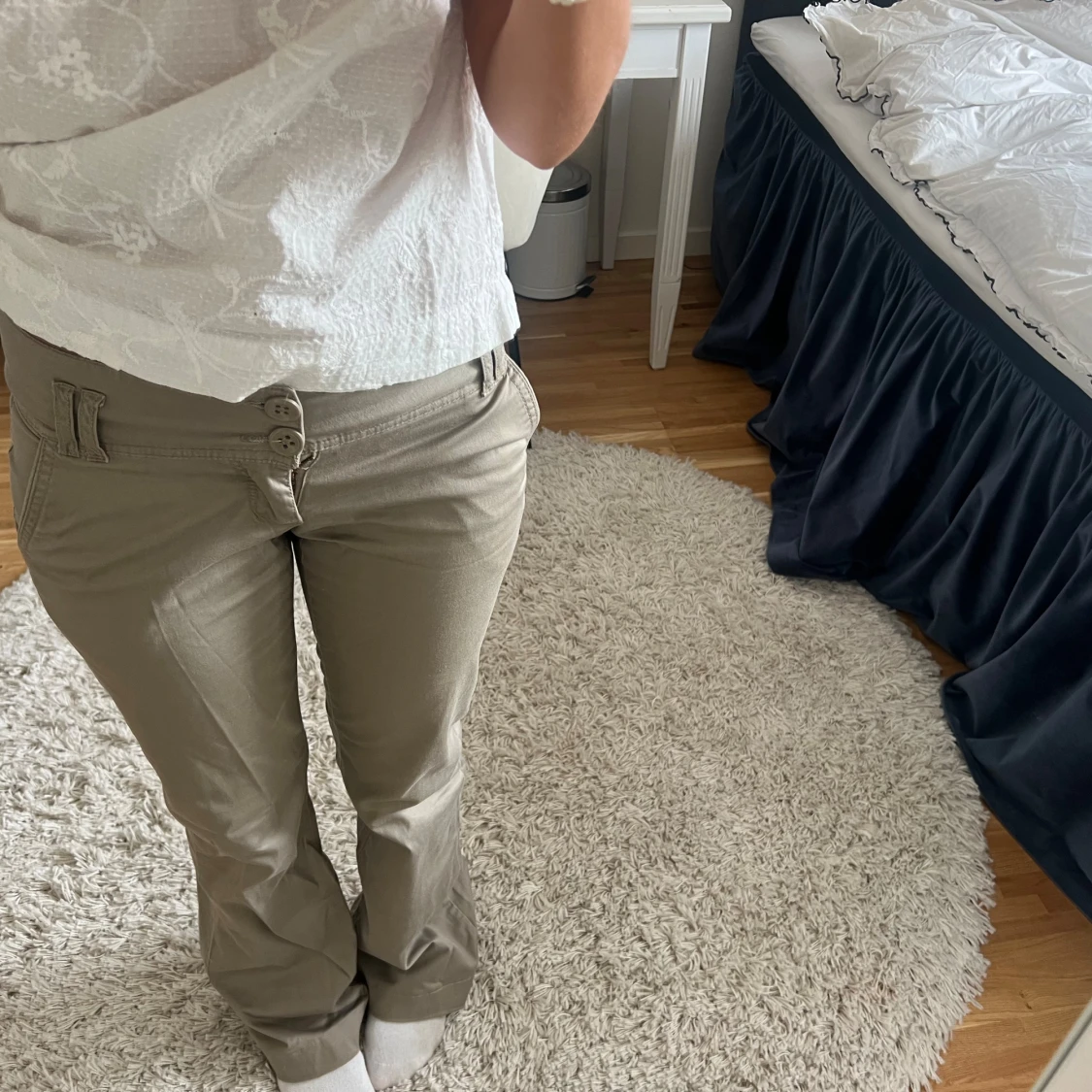 Lågmidjade bootcut byxor - 90