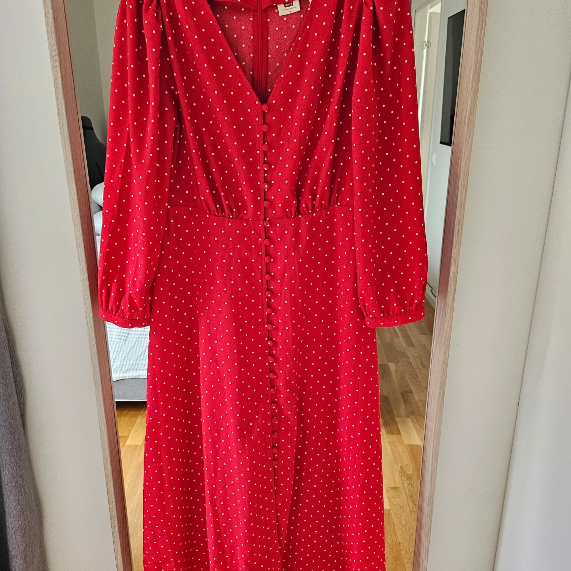 Levis klänning helt ny!