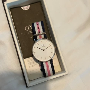 Daniel Wellington klocka  - Daniel Wellington klocka 