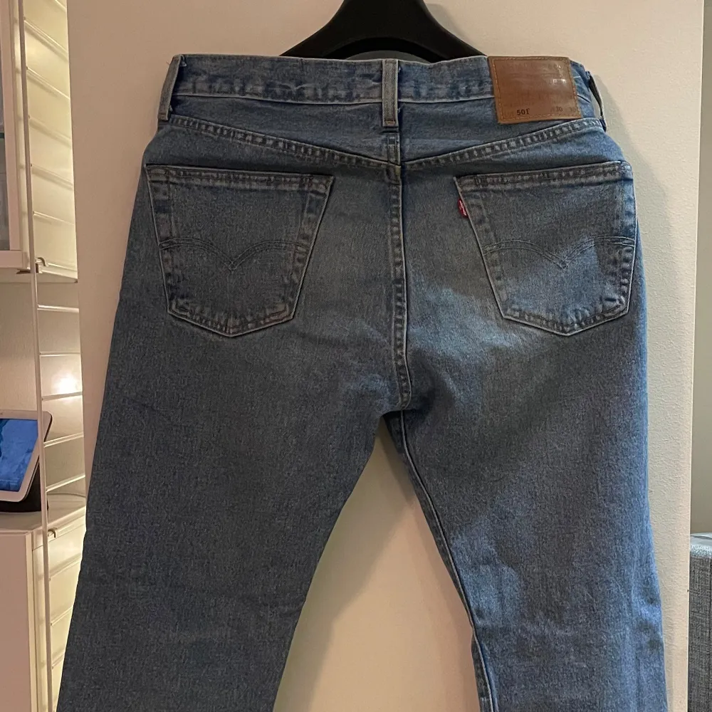 W30 L30, skick 8/10. Kan behöva en tvätt annars mycket bra skick.. Jeans & Byxor.