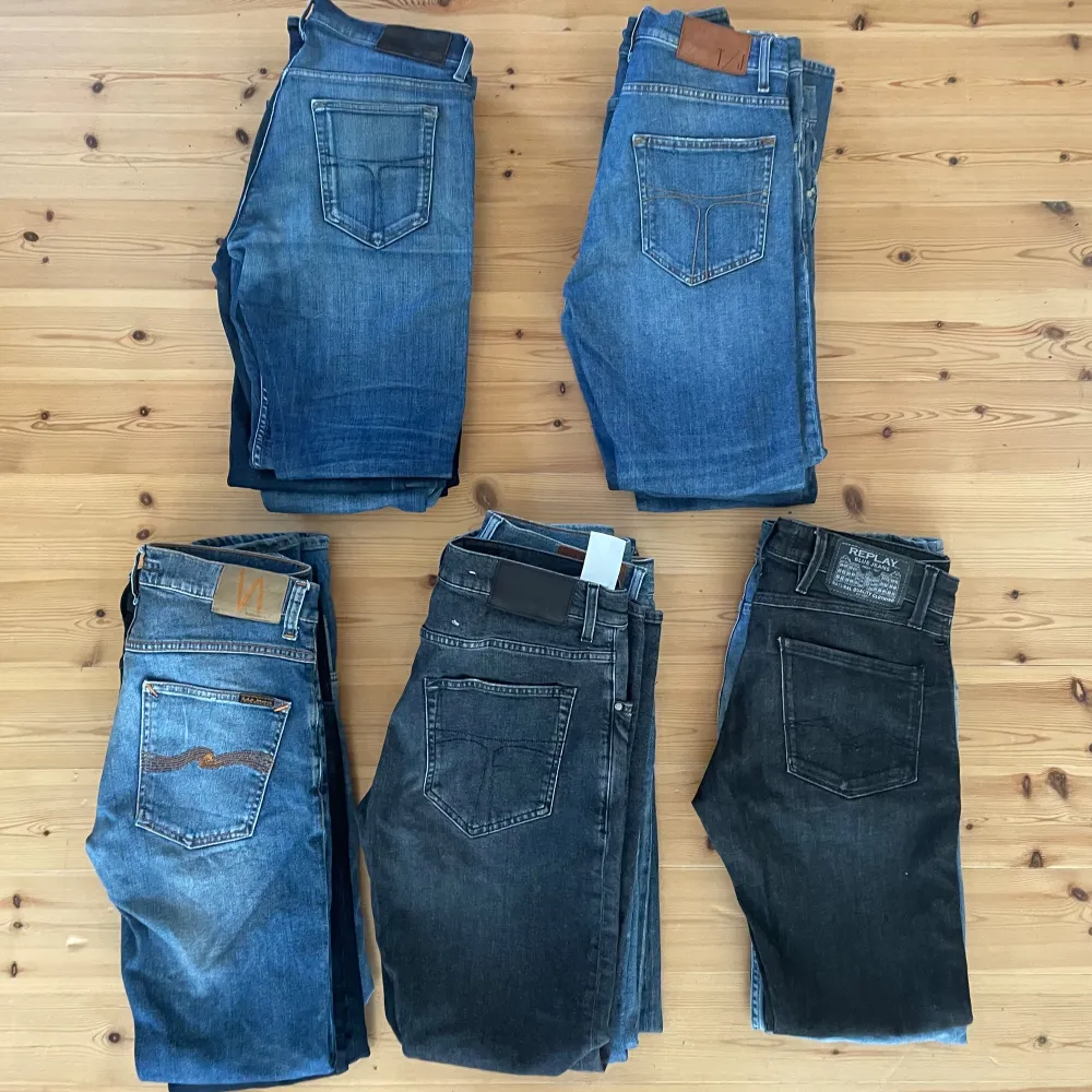 Nytt dropp på jeans, kika in profilen för annonser, pris 399-499 st, men billigare bulk. 12 par tiger, 3 Nudie, 2 replay. Jeans & Byxor.