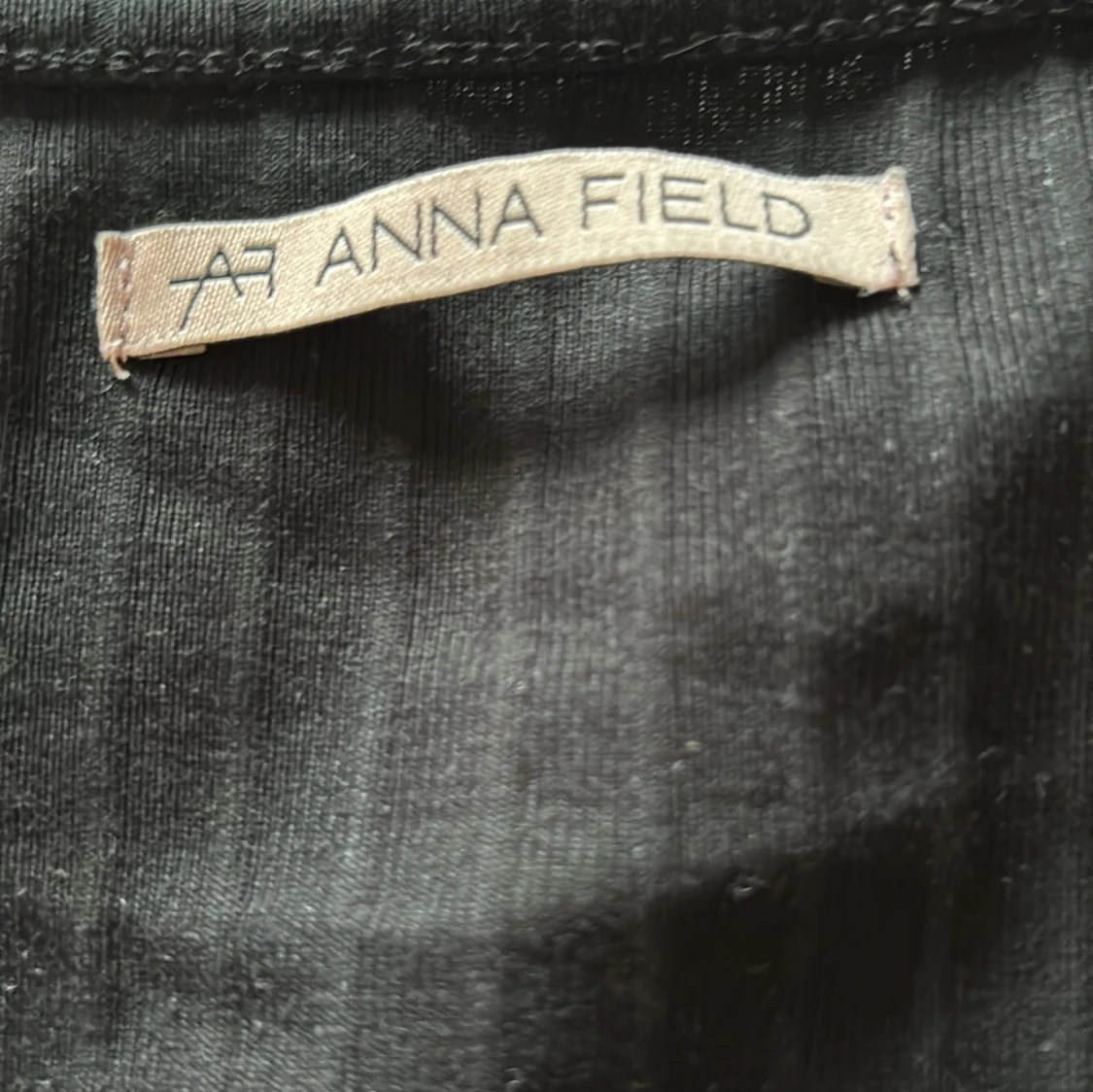 Långärmad svart tröja  - 90