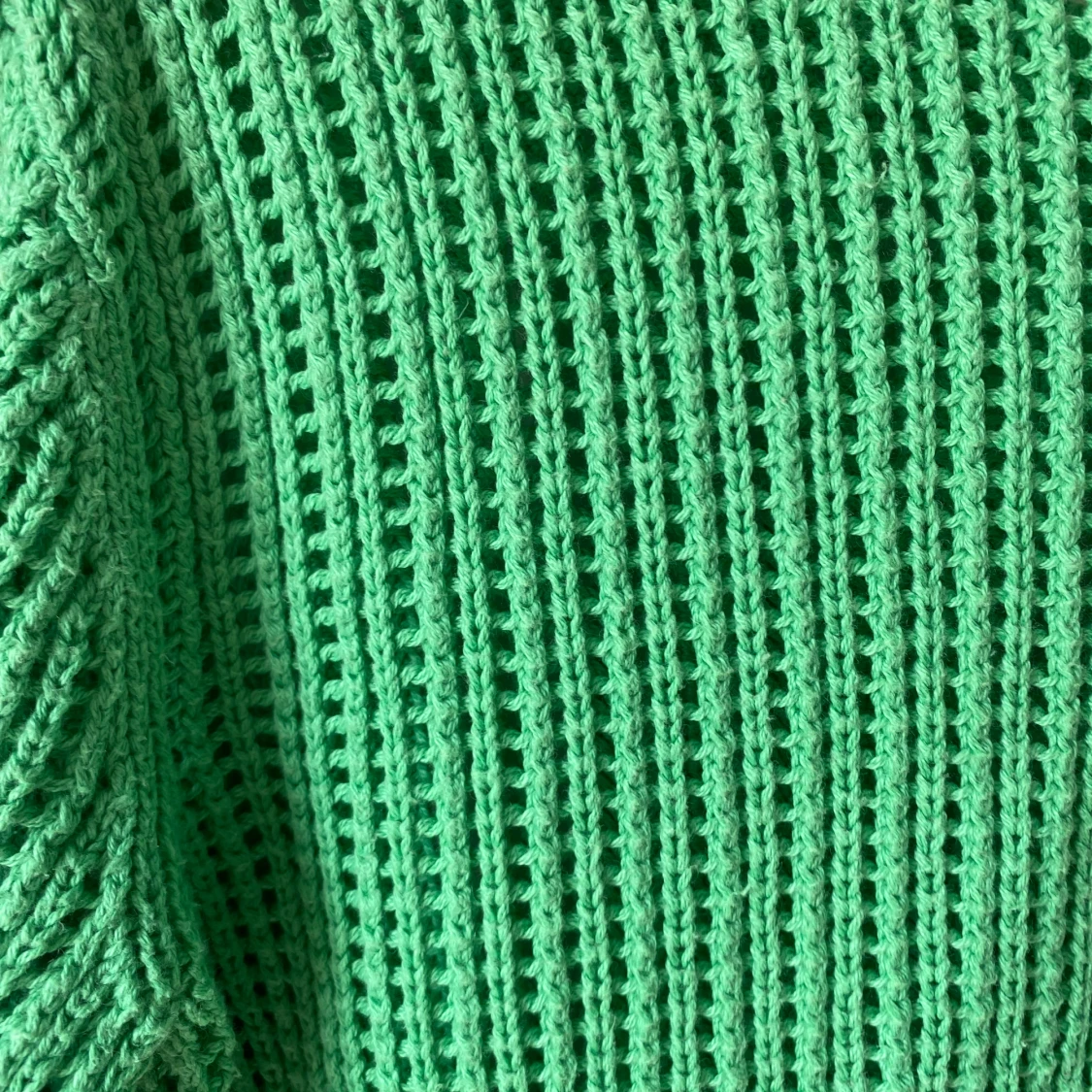 Grön stickad tröja från Gap - 91