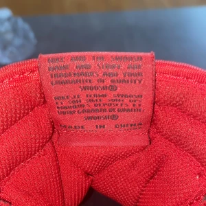 Air Jordan Legacy 312 - Strl 42  Knappt använda. Lådan är lite trasig från flytt