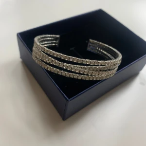 Silver armband - Super fint armband som intervjuar kommit till användning