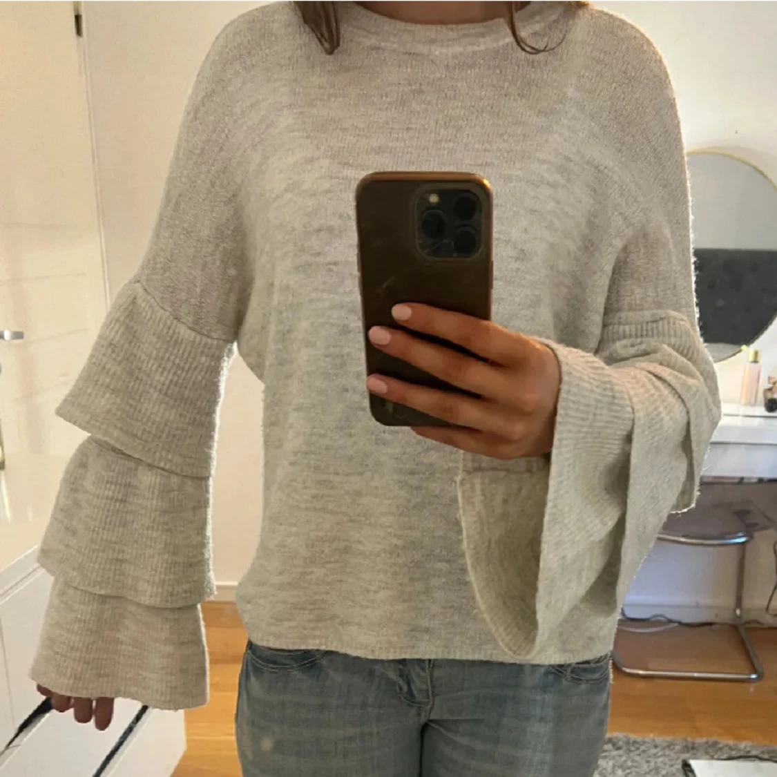 Stickad volangtröja - 90