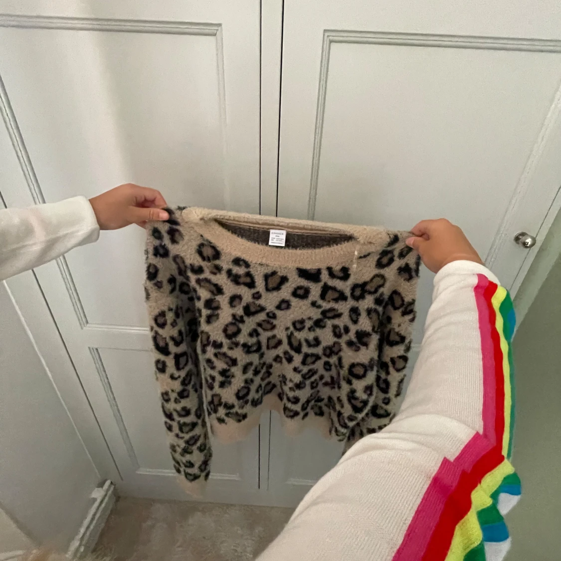 Jättefin leopard tröja