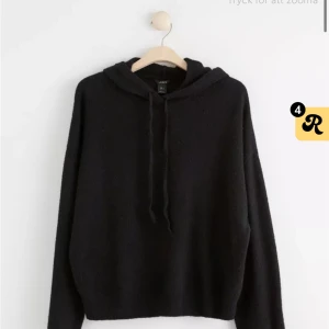 Stickad hoodie - Jätte fin hoodie från Lindex som inte säljs längre