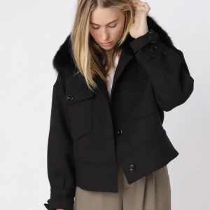 Meotine Charlie  - Använd Max 5 gånger, storlek xs/s, kan skicka mer bilder om de önskas 