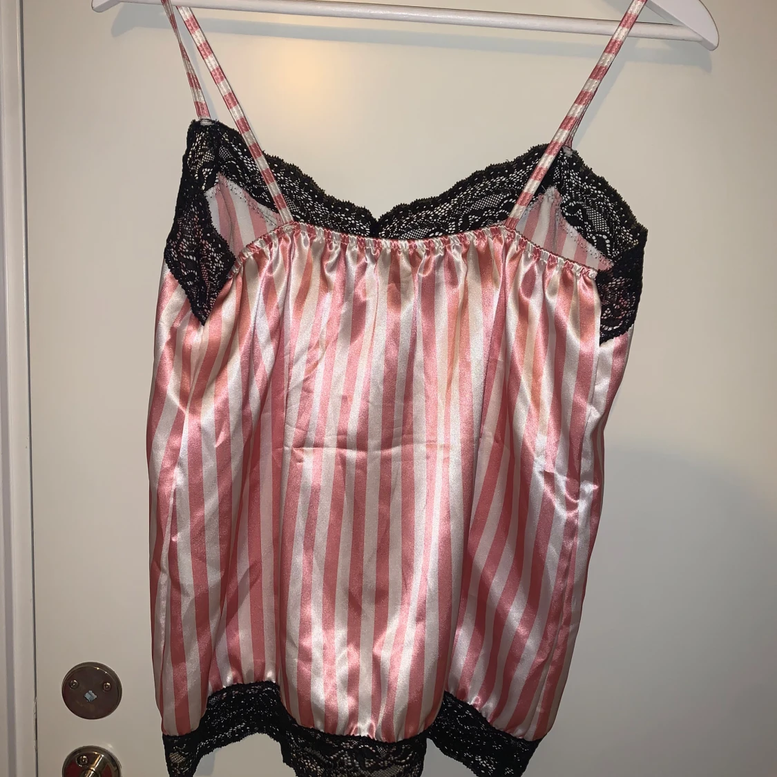 Rosa och vit randig linne från Dax Intimo - 90