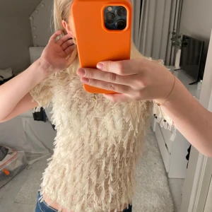 Beige fransig topp Zara - Super fin topp från Zara i mycket bra skick🌟
