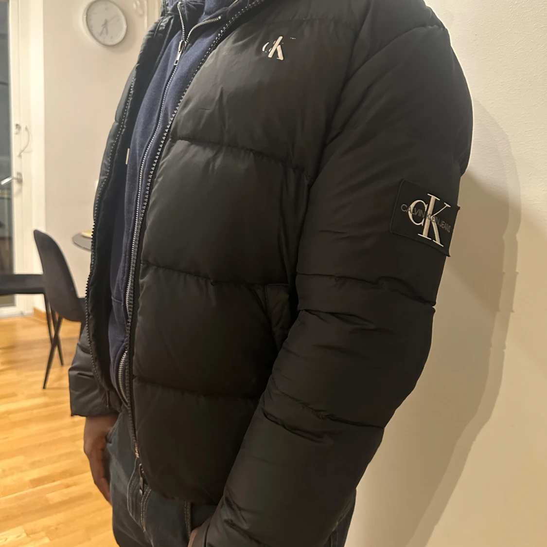 Svart pufferjacka från Calvin Klein - 91