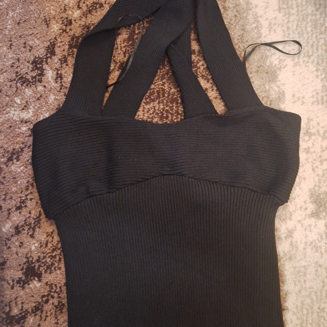 Top med criss cross back