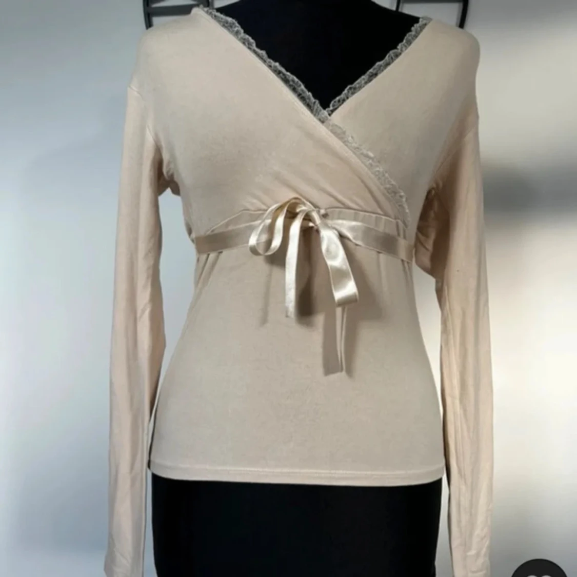 Beige omlottopp från Zentex - 1