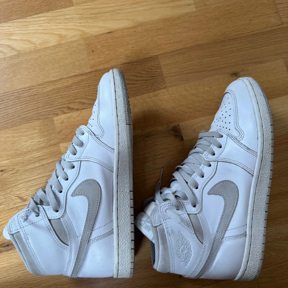 Vita Nike Air Jordans - 1