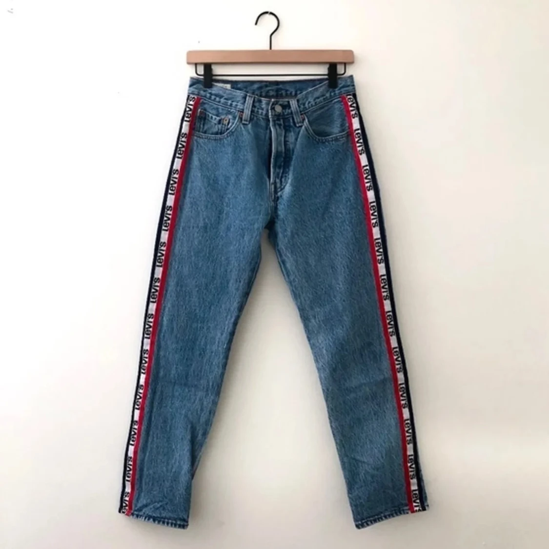 Levis jeans