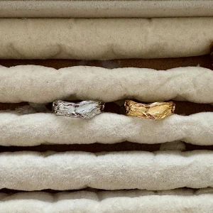 Nya ringar i lager!💍💍 - 💓Just nu får alla som köper minst 3 ringar en slumpmässig ring på köpet!  Skriv för specifika bilder och pris då vissa är billigare än andra!  ( styck pris)