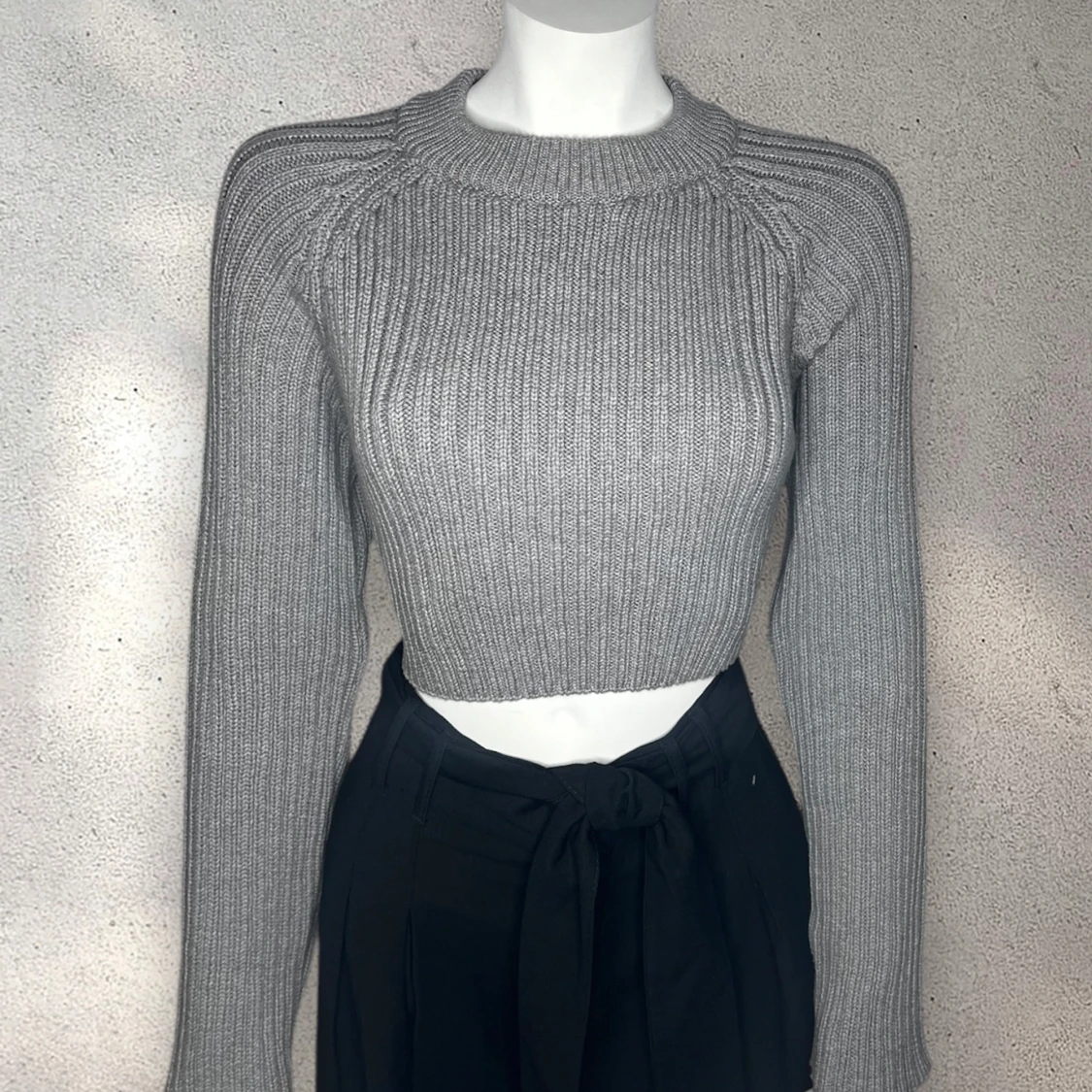 Zara -Grå ribbad croppad tröja - 3