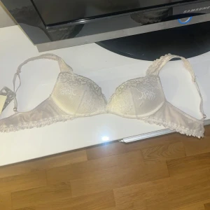 goria bh intimissmi - intimissmi bh, jätte skön😇 i 75b