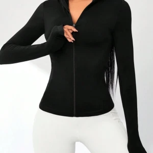 Tränings tröja  -  använd 1 från shein köptes för 119 kr storlek S 