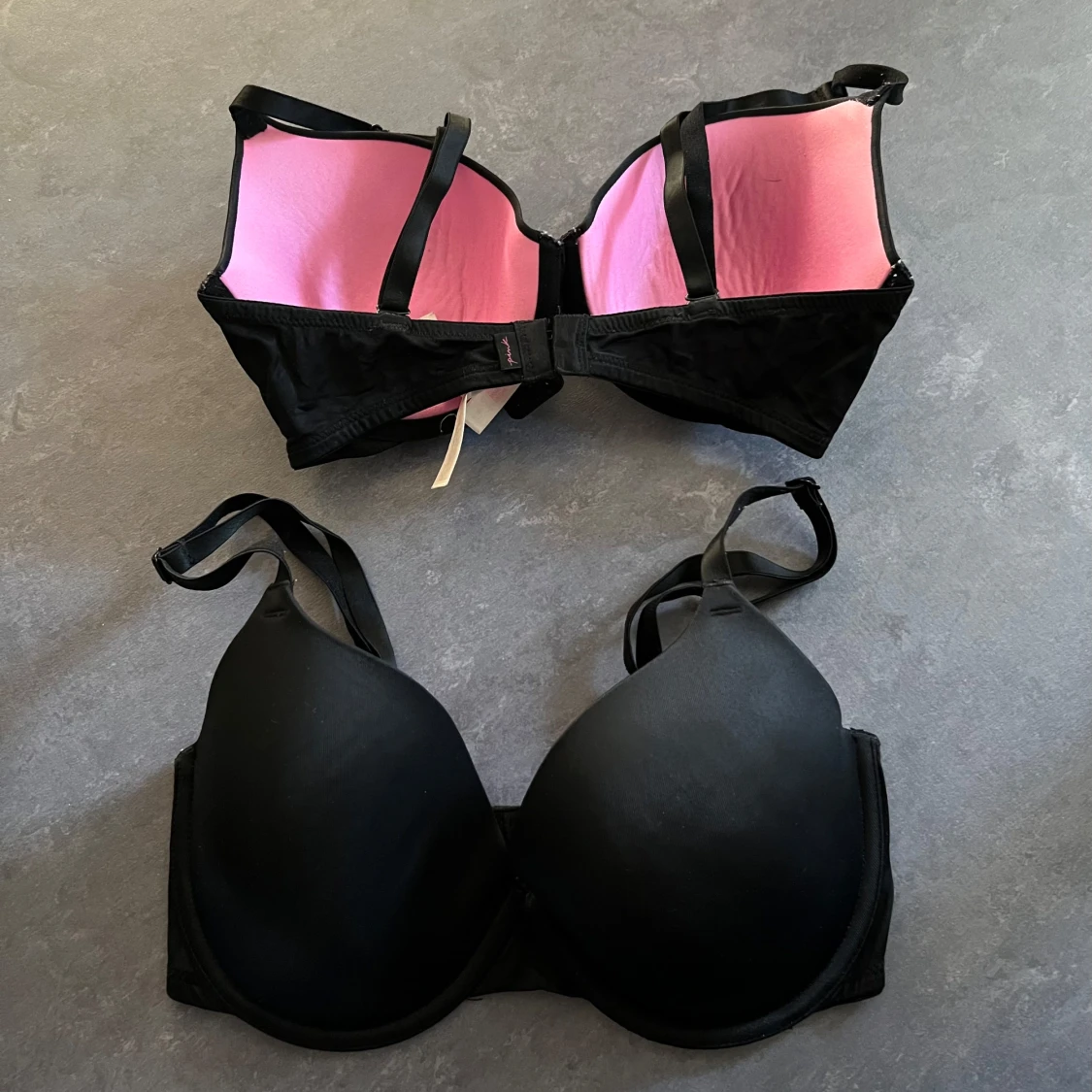 Svart BH från PINK