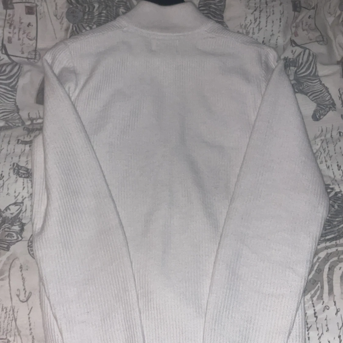 Vit stickad tröja från East West - 1