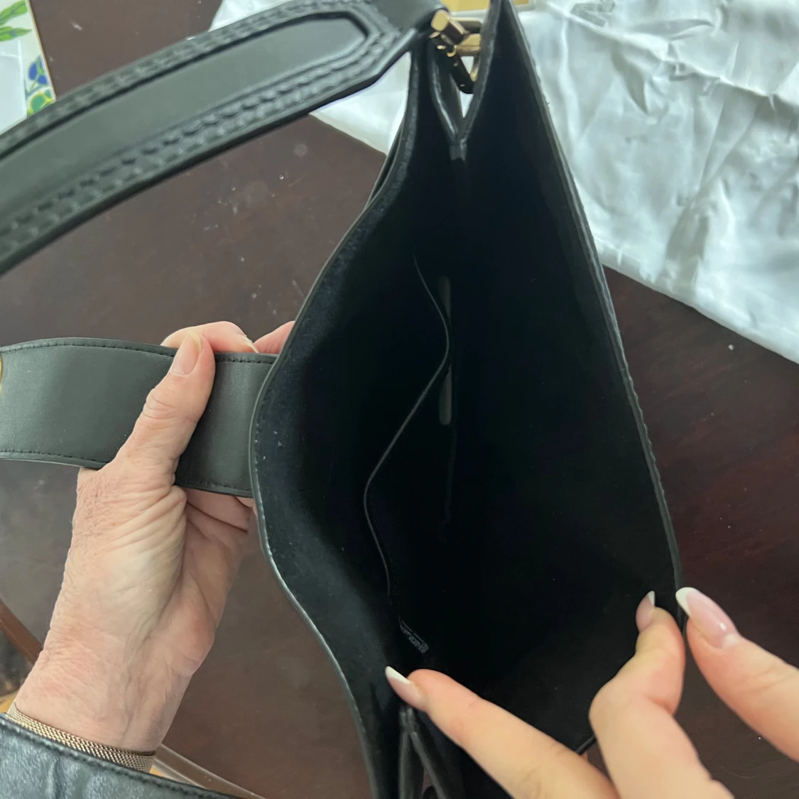 Svart axelväska från Michael Kors - 2