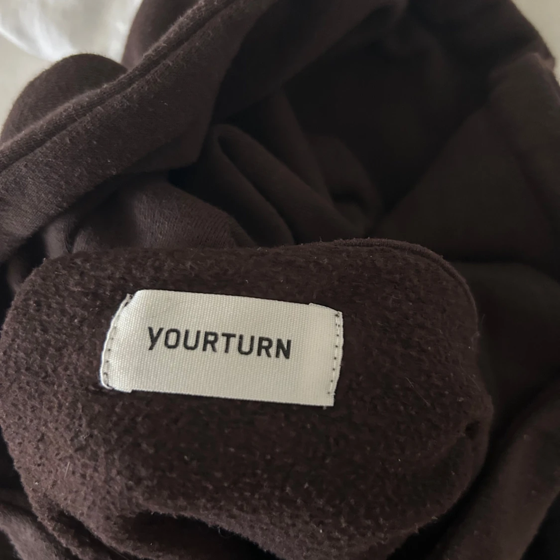 Brun hoodie från Yourturn - 3