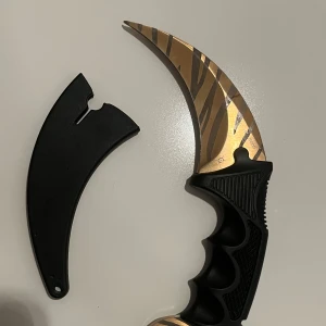 Prydnads kniv - Köptes för 1500 