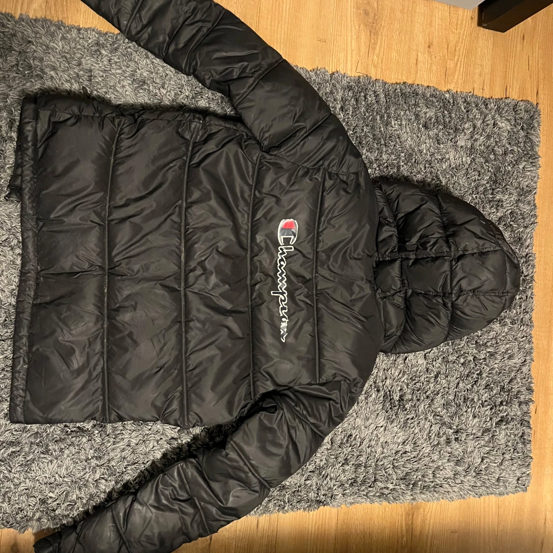 Svart pufferjacka från Champion - 1