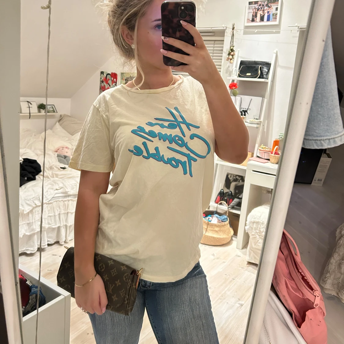 Ljusgul t shirt  - 90