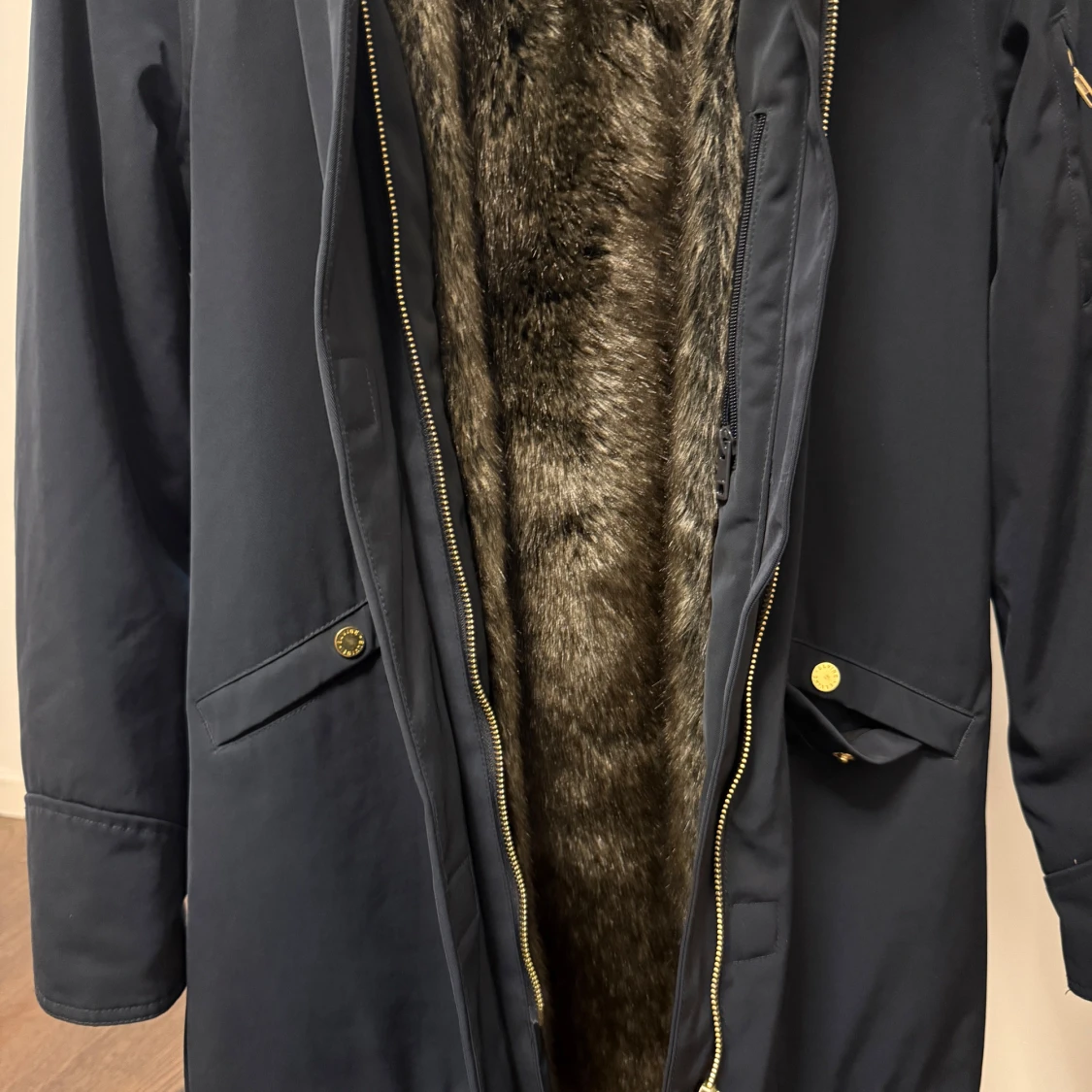 Mörkblå parkajacka från Elvine - 90