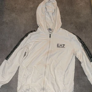EA7 Armani hoodie - Storlek S