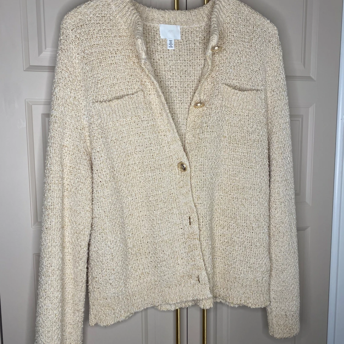 Beige stickad kofta från H&M