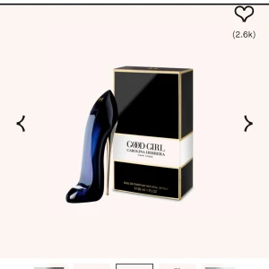 Good Girl Parfym - Good Girl Eau de Parfum från Carolina Herrera i en unik flaska formad som en högklackad sko. På andra bilden ser man hur mycket jag har använt av den, alltså väldigt sparsamt. Nypris 830kr