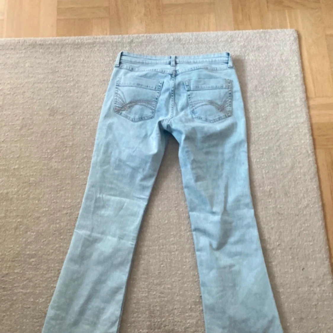 Slutsålda Jeans - 90