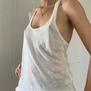 Tank yop - Tank top - S/M  Frakt tillkommer 