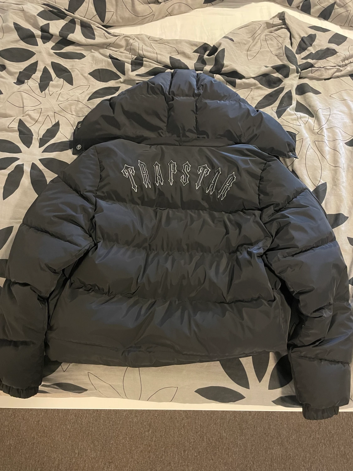 Trapstar jacka  - 90