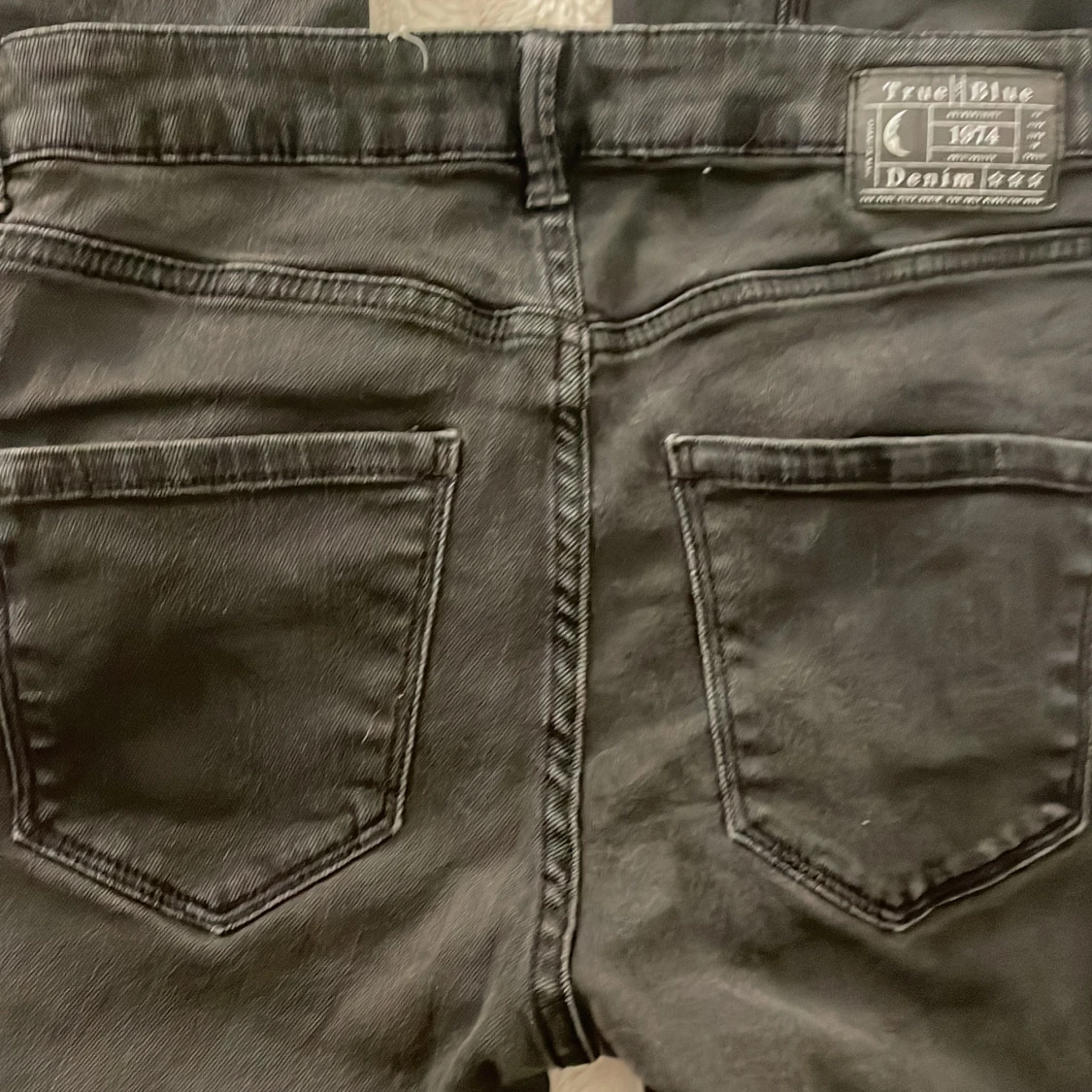 Svarta jeans från Lindex - 90