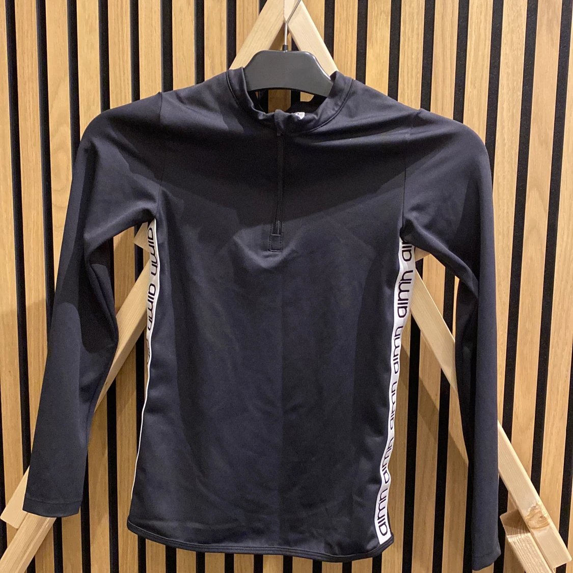 Svart långärmad tröja från Aim'n