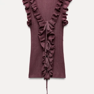 Zara topp - Jättefin zara topp! Helt slutsåld i storlek S. Kp för egna bilder. Prislapp finns kvar❤️