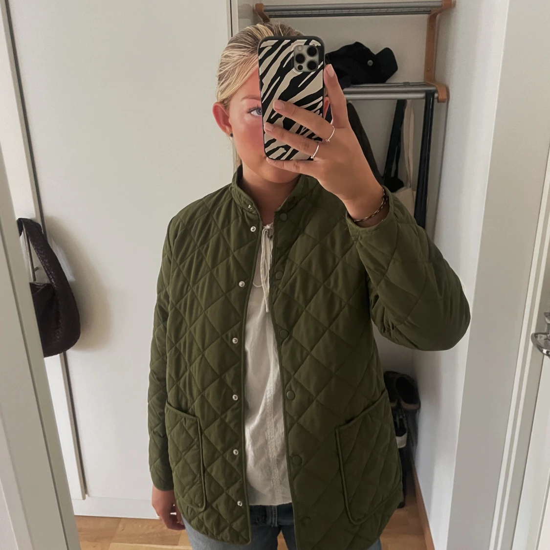 Grön quiltad jacka